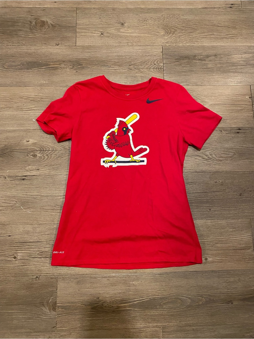 Nike Women’s St Louis Cardinals Shirt